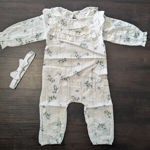 Lightweight springtime onesie